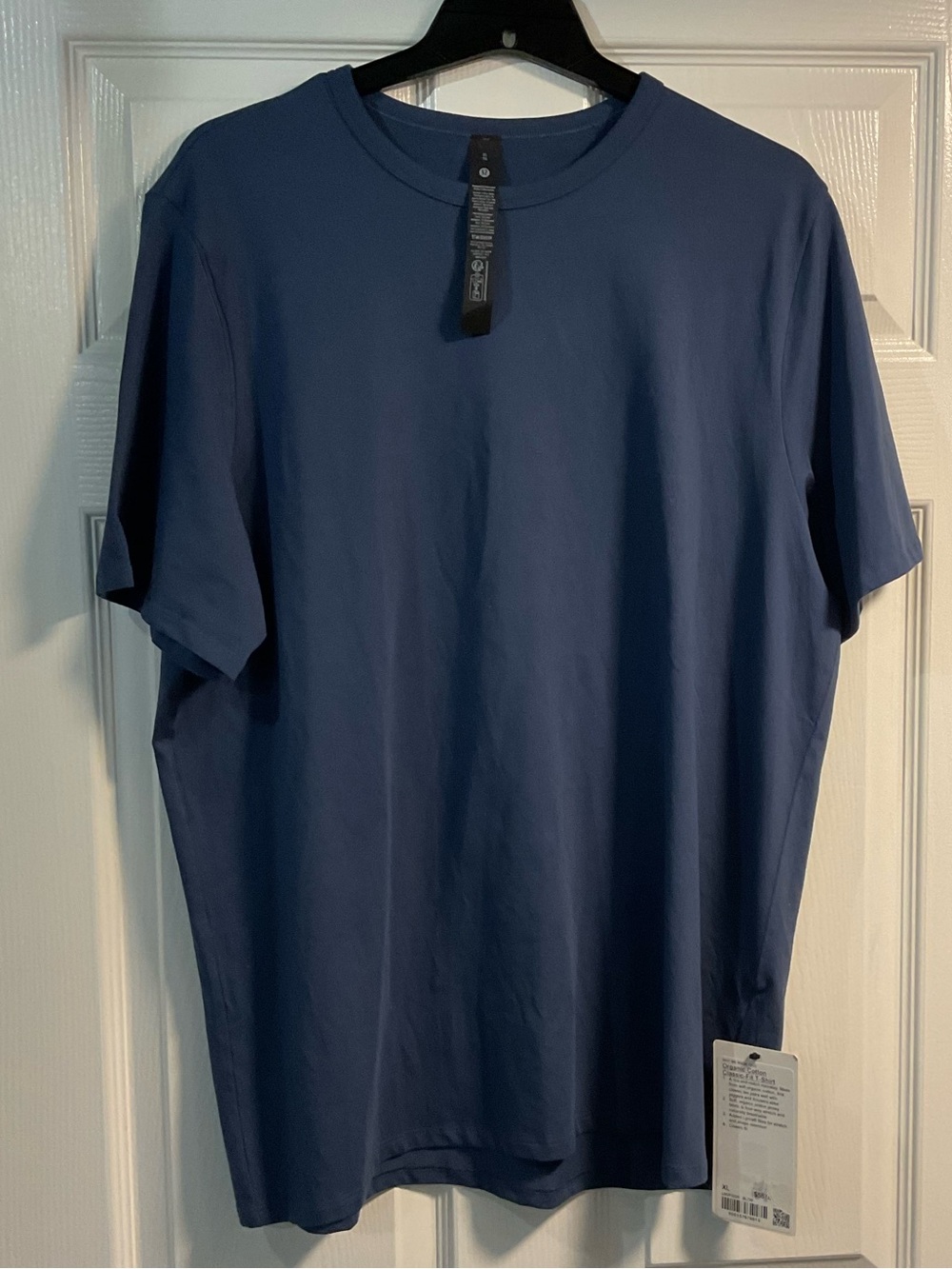 lululemon athletica Men's Crew Tee in Deep Navy
